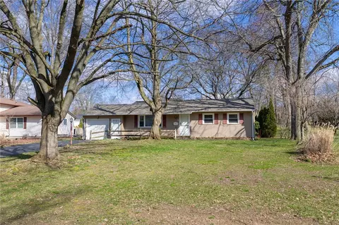19 Berna Ln, Chili, NY 14624