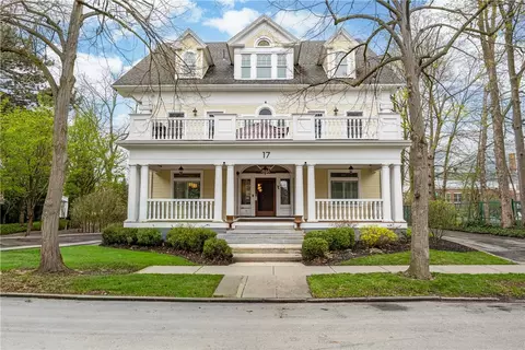 17 Sibley Place Un #03, Rochester, NY 14607