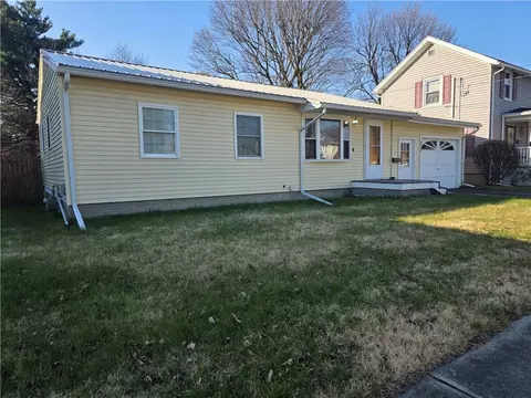 213 Kingsbury Ave, Elmira, NY 14901