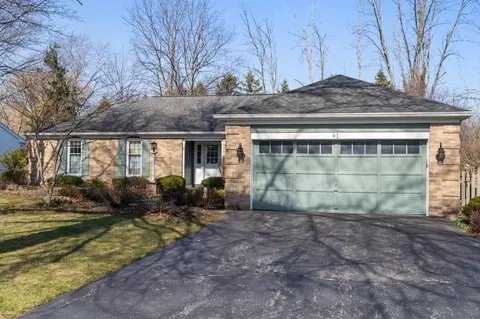91 Apple Creek Ln, Greece, NY 14612