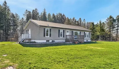 605 Jacobs Rd, Macedon, NY 14502