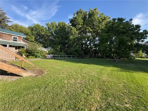 Exterior - 231 E Main St, Waterloo, NY 13165 photo 4 of 5