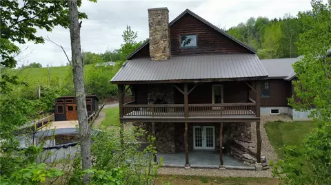 19 Sunset Hill Ln, Wellsboro, PA 16901