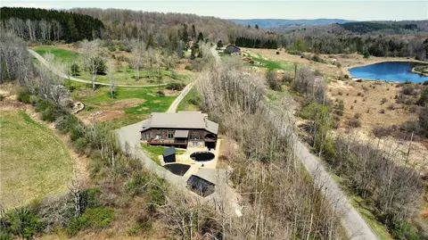 19 Sunset Hill Ln, Wellsboro, PA 16901