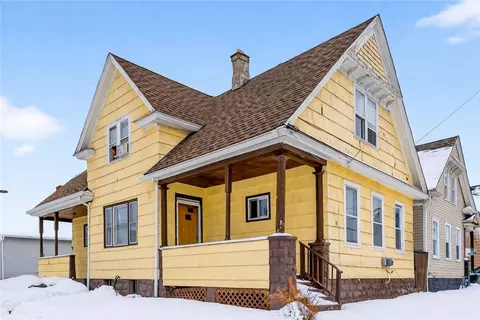 68 Lill St, Rochester, NY 14621
