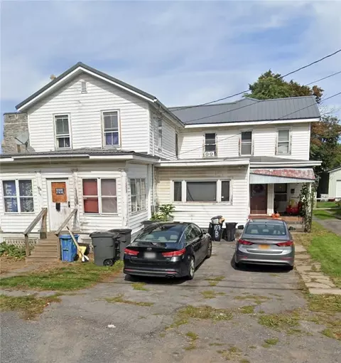 103 E Williams St, Waterloo, NY 13165