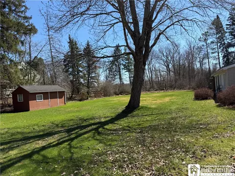 Exterior - 760 Genesee St, Olean, NY 14760 photo 3 of 7