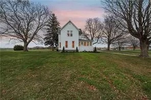 6977 Lewiston Rd, Oakfield, NY 14125