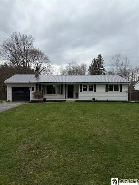 3406 Fortune Dr, Allegany, NY 14706