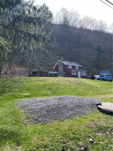 1750 Southside Rd, Middletown, NY 12455
