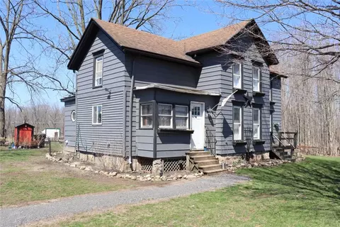 6285 Cook Rd, Byron, NY 14422