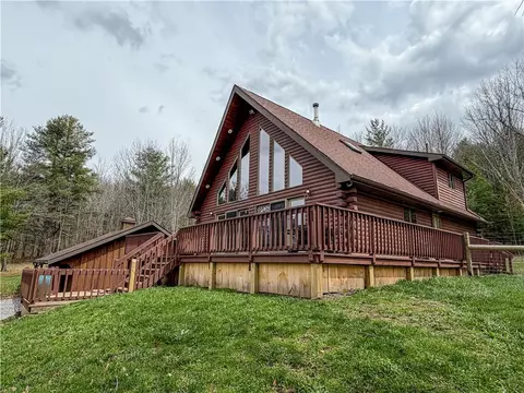 6943 Howard Rd, Friendship, NY 14739