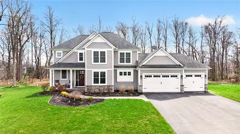 3 Camellia Rise Rise, Perinton, NY 14450