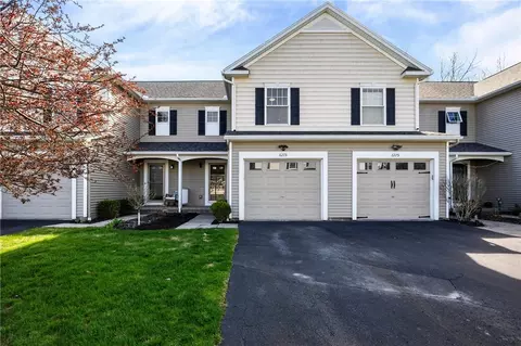 6273 Teasel St, Farmington, NY 14425