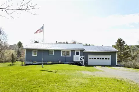 32 E Vargo Rd, Horseheads, NY 14845