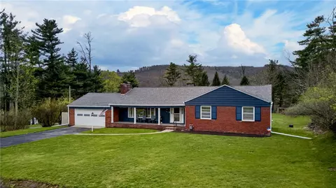 501 Pinewood Cir, Elmira, NY 14905