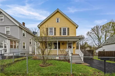 682 Frost Ave, Rochester, NY 14611