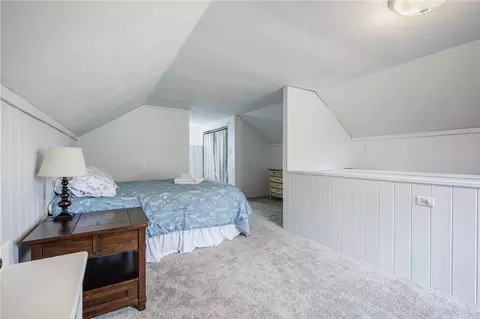 Bedroom - 189 Cinnabar Rd, Irondequoit, NY 14617 photo 6 of 8