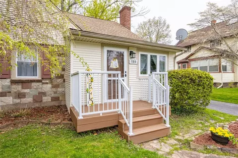 Exterior - 189 Cinnabar Rd, Irondequoit, NY 14617 photo 4 of 11