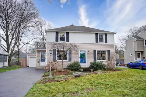 269 Hartsdale Rd, Irondequoit, NY 14622