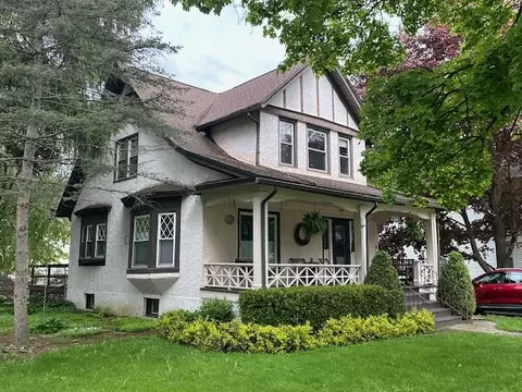 109 Foster Ave, Elmira, NY 14905