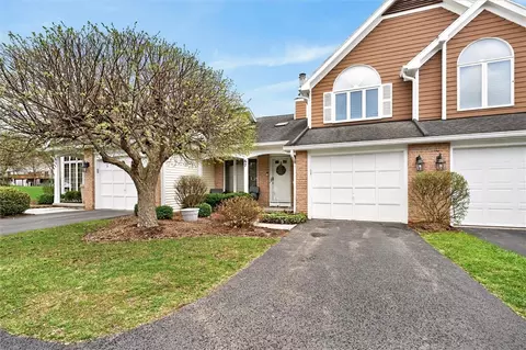 67 Eaglesfield Way, Perinton, NY 14450