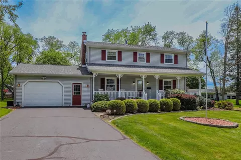 56 Briarcliff Dr, Horseheads, NY 14845
