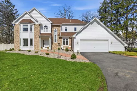 6 Shadow Crk, Penfield, NY 14526