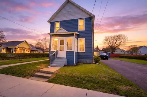 131 E 9th St, Elmira, NY 14903