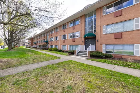 2456 East Ave #F, Brighton, NY 14610