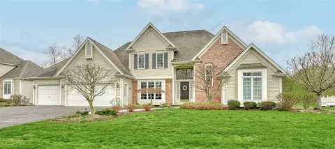 3442 Woodlands Cir, Macedon, NY 14502