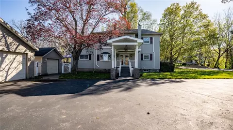 2700 Sanitarium Rd, Clifton Springs, NY 14432