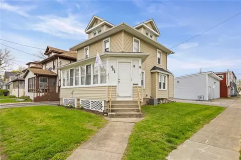 401 W Elm St, East Rochester, NY 14445