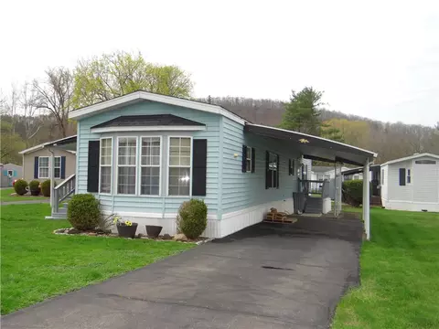 34 Breesport Rd #38, Horseheads, NY 14845