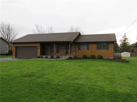 252 Golden Rd, Chili, NY 14624