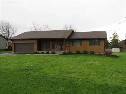 252 Golden Rd, Chili, NY 14624