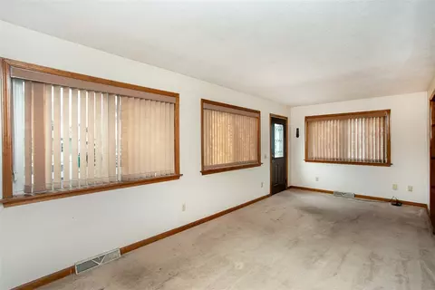 7 Genesee St E, Perry, NY 14530 photo 10