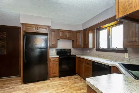 7 Genesee St E, Perry, NY 14530 photo 5