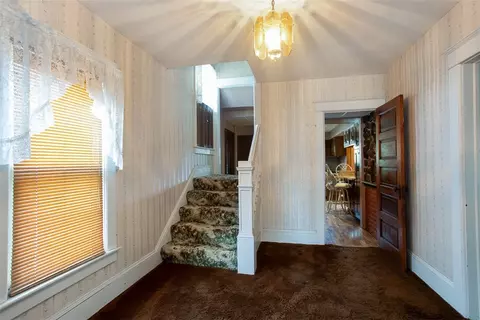 7 Genesee St E, Perry, NY 14530 photo 3
