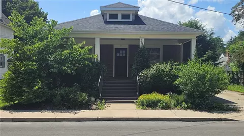 7 Taft Ave, Oneonta, NY 13820