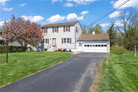 1340 Rush-hen Town Line Rd, Henrietta, NY 14543