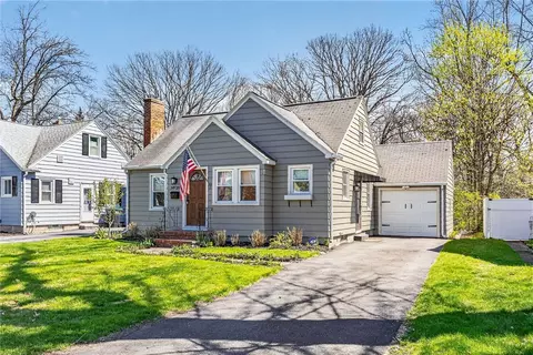 319 Forgham Rd, Greece, NY 14616