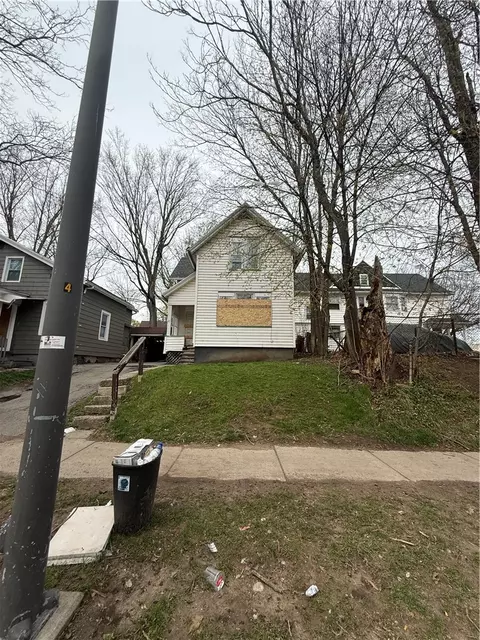 148 Lexington Ave, Rochester, NY 14613