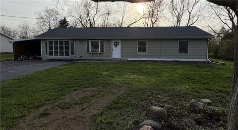 10470 Bethany Center Rd, Bethany, NY 14054