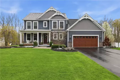 52 Copper Beech Run, Perinton, NY 14450