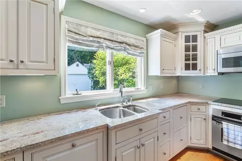 Kitchen - 27 Covington Rd, Irondequoit, NY 14617 photo 3 of 6