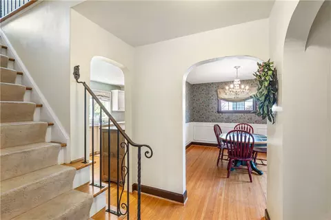 Entry Way - 27 Covington Rd, Irondequoit, NY 14617 photo 4 of 6