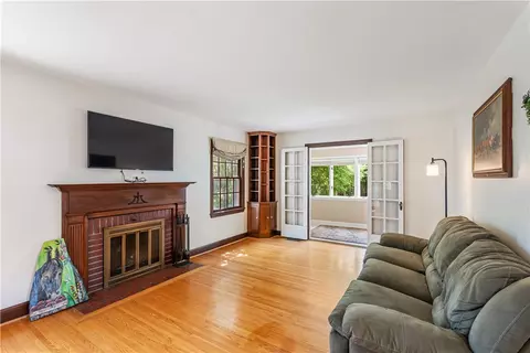 Living - 27 Covington Rd, Irondequoit, NY 14617 photo 2 of 3