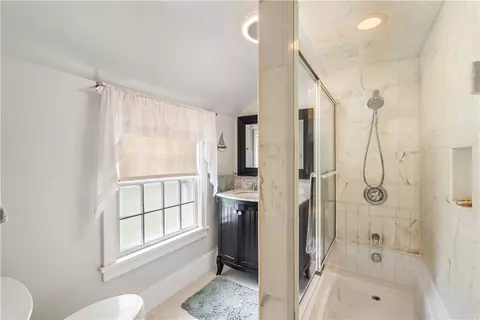 Bath - 27 Covington Rd, Irondequoit, NY 14617 photo 1 of 3