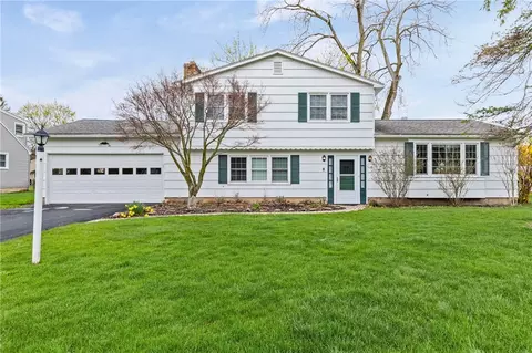 8 N N Psge, Perinton, NY 14450
